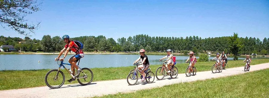 Camping Le Septentrion — Camping vanlife à Compiègne, Hauts-de-France